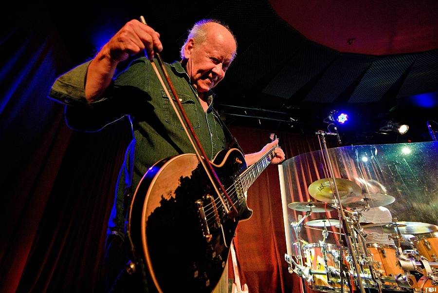 Zemřel kytarista Radim Hladík ze skupiny Blue Effect, podlehl plicní chorobě