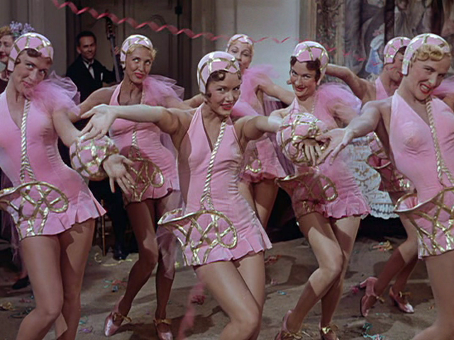 Zemřela Debbie Reynolds, hvězda Zpívání v dešti. Mrtvice ji ranila den po skonu její dcery Carrie Fisher