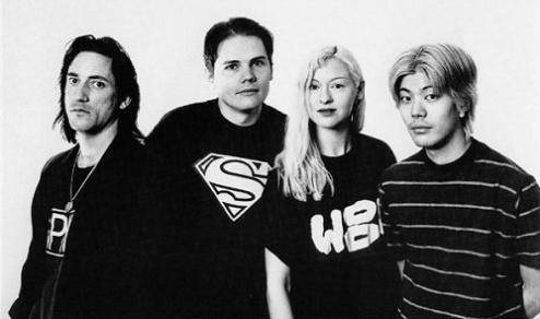 Billy Corgan jedná s kolegy o návratu klasických Smashing Pumpkins. Kromě toho chystá druhou sólovku