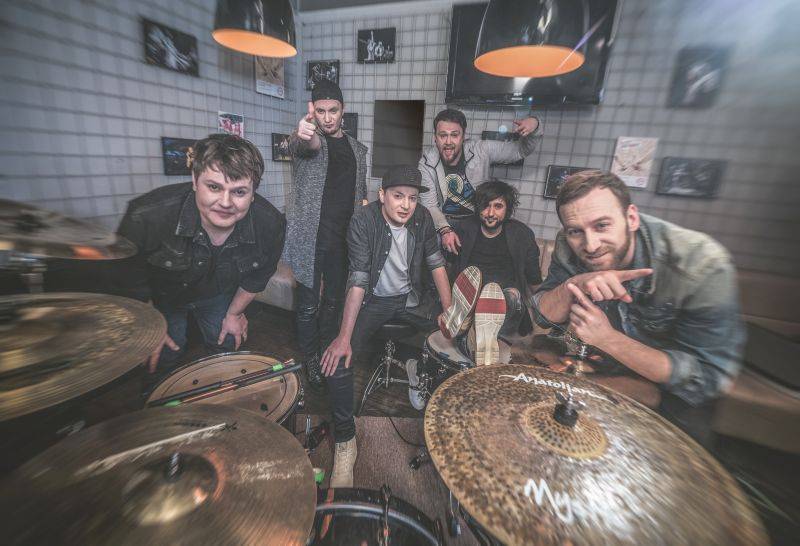 UDG chystají dva klipy a vyjíždějí na Emotikon tour, pojede s nimi OVOCE