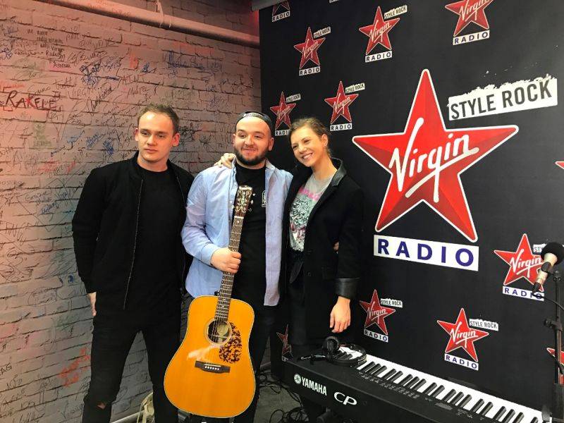 Lenny po Česku dobyla už i Itálii, hit Hell.o si podmanil tamní rádia