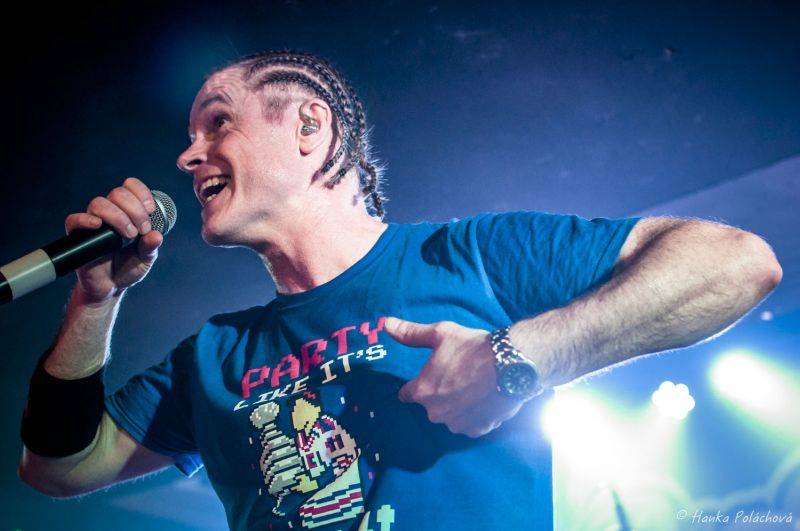 Dog Eat Dog prolomí desetileté čekání novým EP, v Česku zahrají hned čtyřikrát