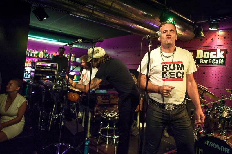 J.A.R. hodili umění za hlavu,  album Eskalace dobra je pro ně nový impuls. Ukryli na něj i tajné bonusy