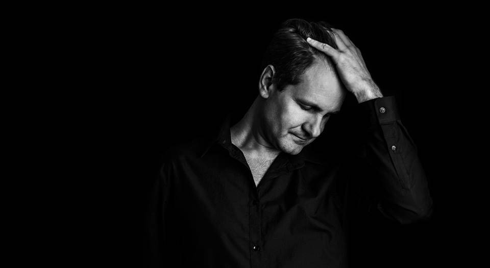 DJ Loutka oslaví v pátek v Roxy své padesátiny, přizval si zahraniční hosty