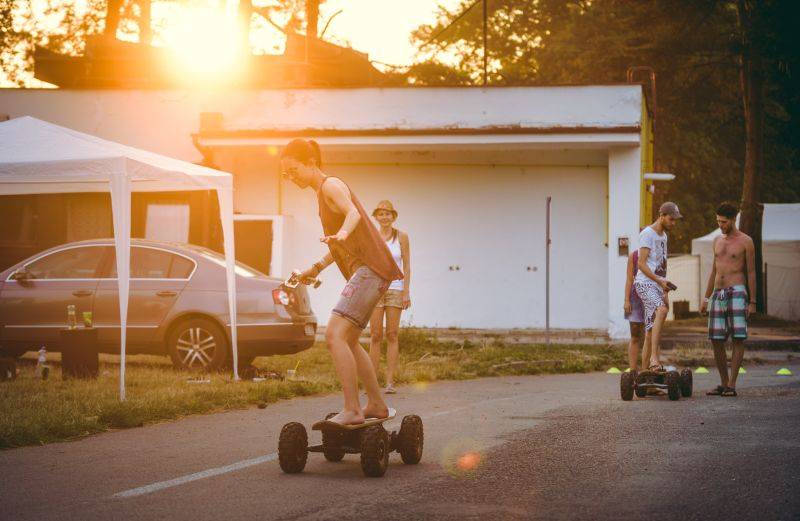 Fingers Up zve do Mohelnice na Priessnitz, Zrní, Lake Malawi i bazén
