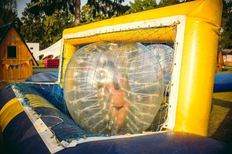 Fingers Up zve do Mohelnice na Priessnitz, Zrní, Lake Malawi i bazén