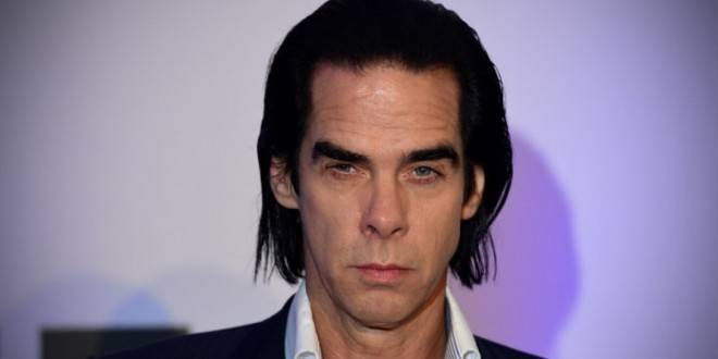 Nick Cave & The Bad Seeds navyšují pro velký zájem diváckou kapacitu koncertu v O2 areně