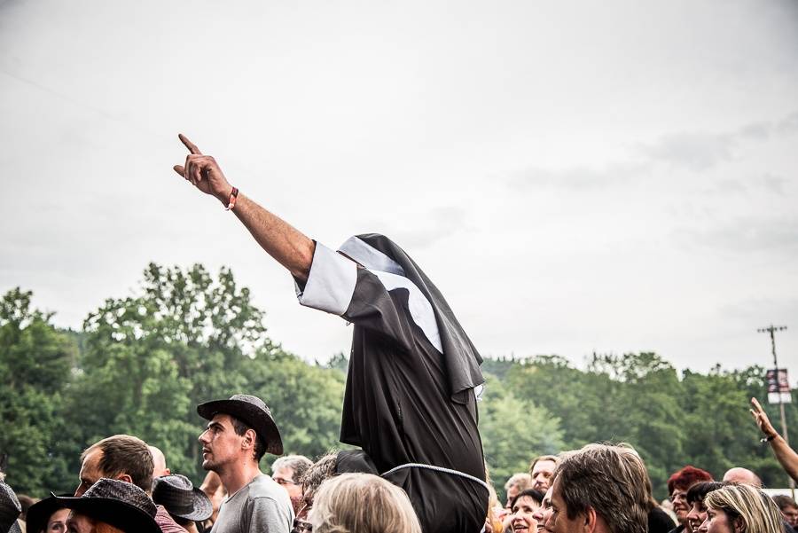 Pekelný ostrov přiveze britské hvězdy Sweet, v Holýšově vystoupí i Olympic nebo David Koller