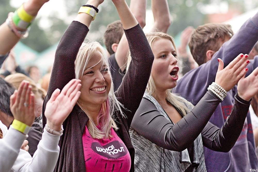 Barvy léta se blíží, do Poděbrad se sjedou Tři sestry, Vypsaná Fixa nebo Xindl X