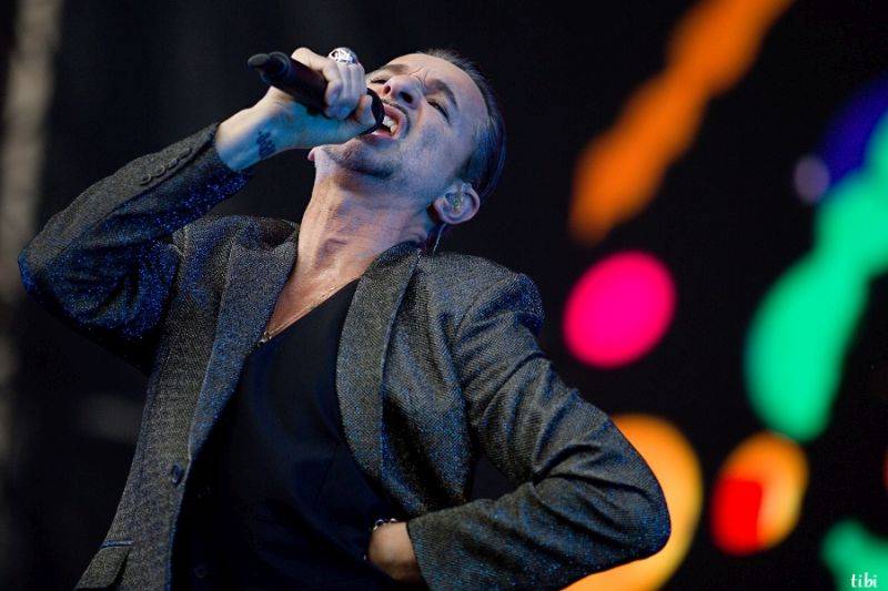 Depeche Mode zrušili koncert v Minsku, Dave Gahan byl hospitalizován v nemocnici