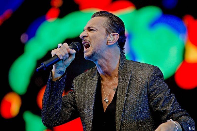 Depeche Mode zrušili koncert v Minsku, Dave Gahan byl hospitalizován v nemocnici