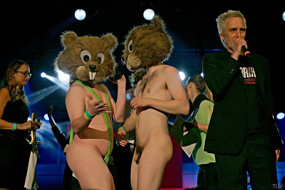 Pořadatelé Rockfestu Dačice vykázali z pódia Hentai Corporation, zpěvák se prý choval nepřístojně