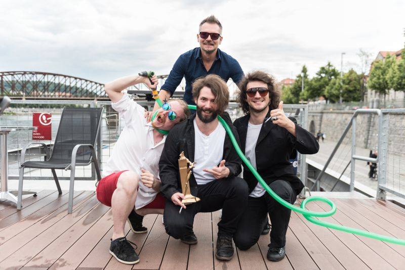 Hentai Corporation dokončují nové album, koncertovat budou i v Německu, Belgii nebo Francii