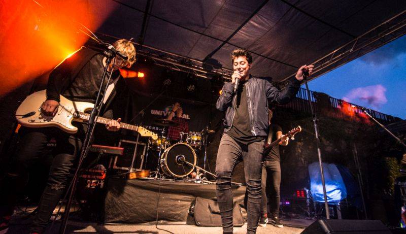 Universal představil talenty domácí scény, Poetika křtila desku, debutovala kapela Platonic