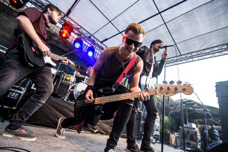 Universal představil talenty domácí scény, Poetika křtila desku, debutovala kapela Platonic