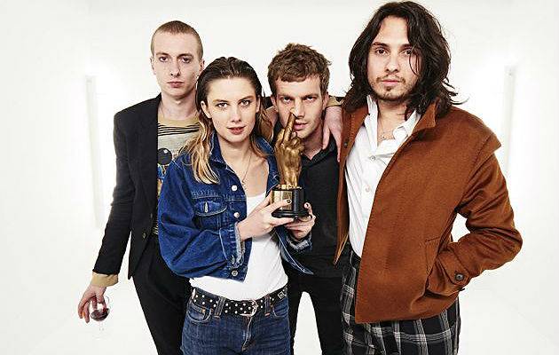 Wolf Alice představí v Roxy nové album. Podle zpěvačky Ellie Rowsell bude hudebně svobodnější