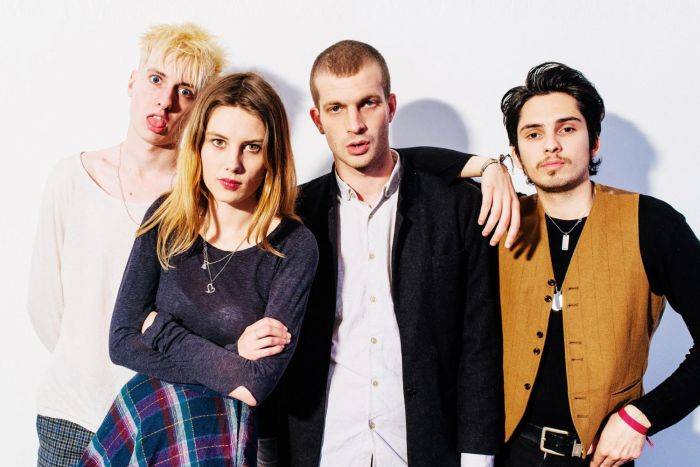 Wolf Alice představí v Roxy nové album. Podle zpěvačky Ellie Rowsell bude hudebně svobodnější