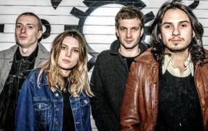 Wolf Alice představí v Roxy nové album. Podle zpěvačky Ellie Rowsell bude hudebně svobodnější