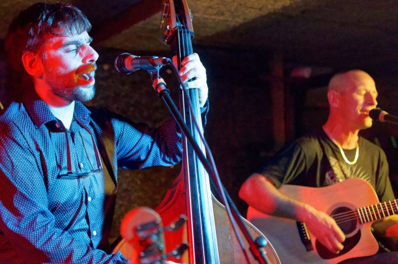 Wohnout čeká další várka unplugged koncertů, v listopadu a prosinci zamíří do divadel