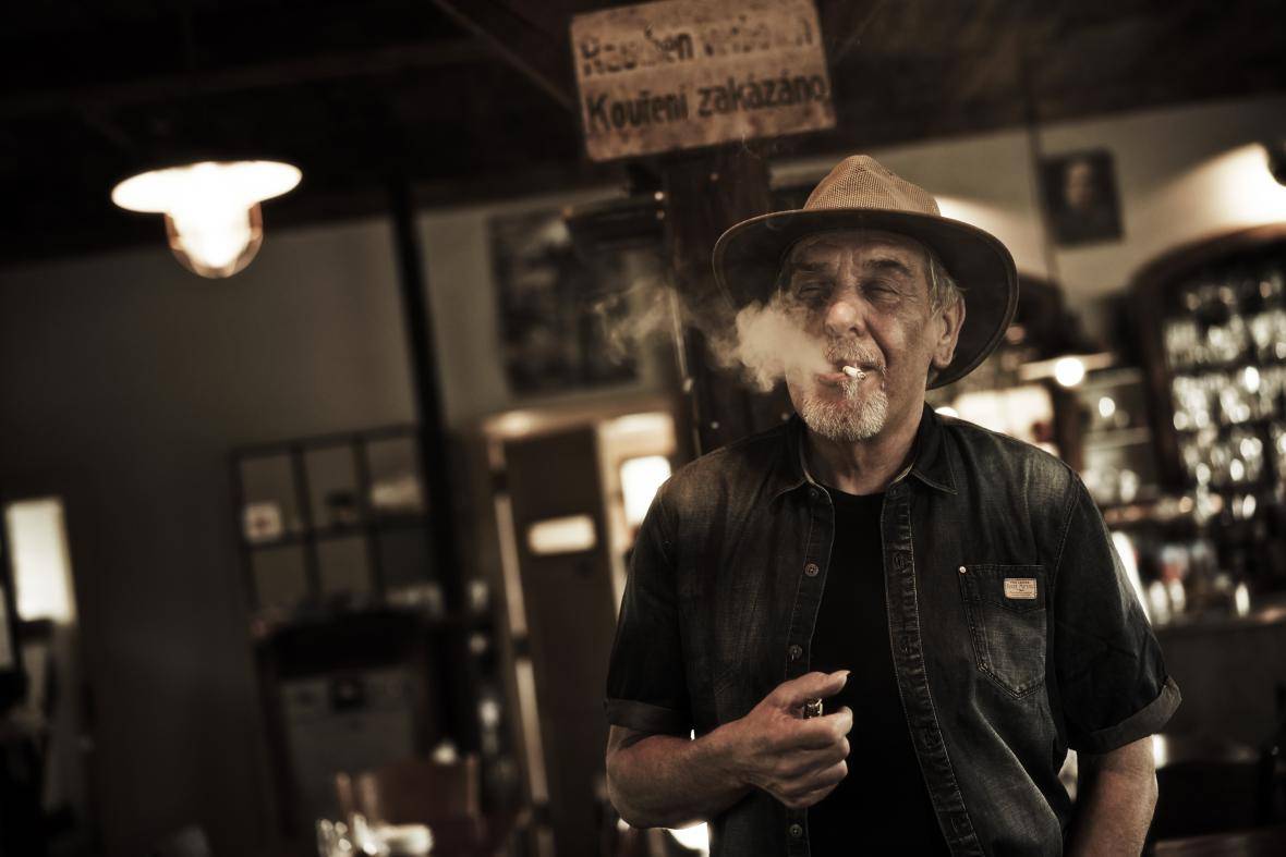 Zemřel písničkář Wabi Daněk, bylo mu 70 let