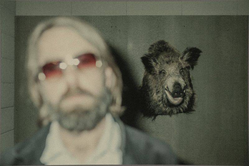 Nové desky: Robbie Williams potěší raritami, Björk nabízí vlastní vizi světa