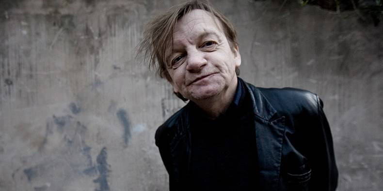 Zemřel post-punkový rebel Mark E. Smith z kapely The Fall, bylo mu 60 let