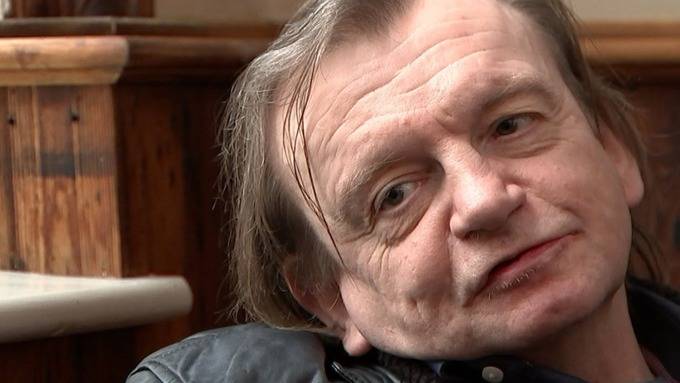 Zemřel post-punkový rebel Mark E. Smith z kapely The Fall, bylo mu 60 let