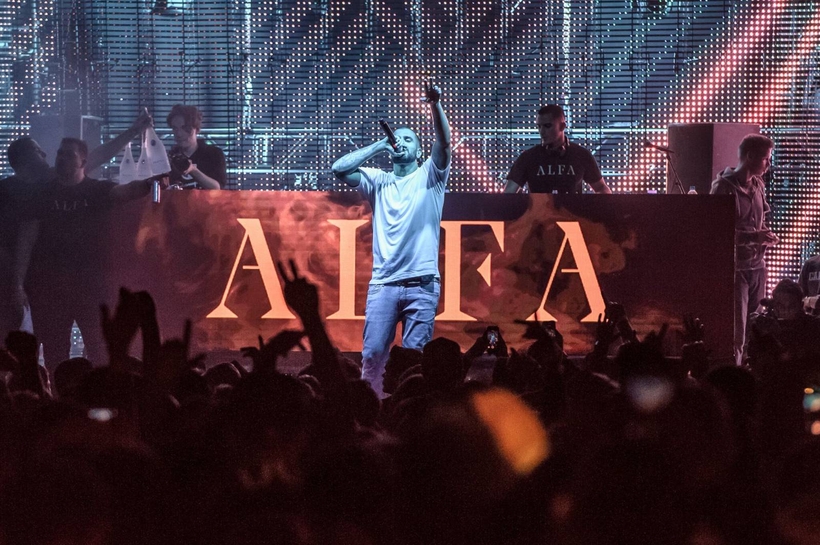 Ektor vyjede v rámci turné Alfa do devíti měst v České republice 