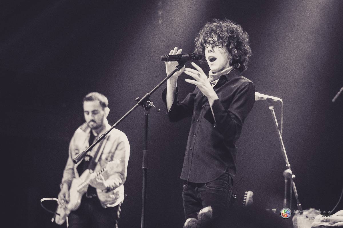 Miláček českého publika LP se v červenci vrátí do Prahy. Zazpívá ve Foru Karlín