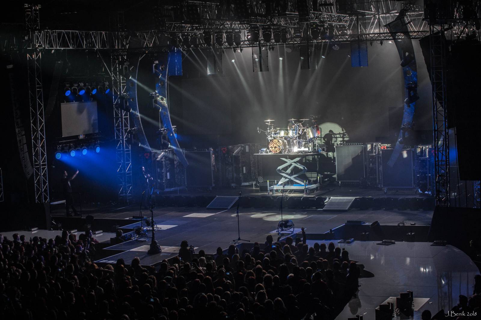 Dymytry zopakují svou velkolepou show Monstrum. Kromě Prahy s ní zamíří i do Ostravy