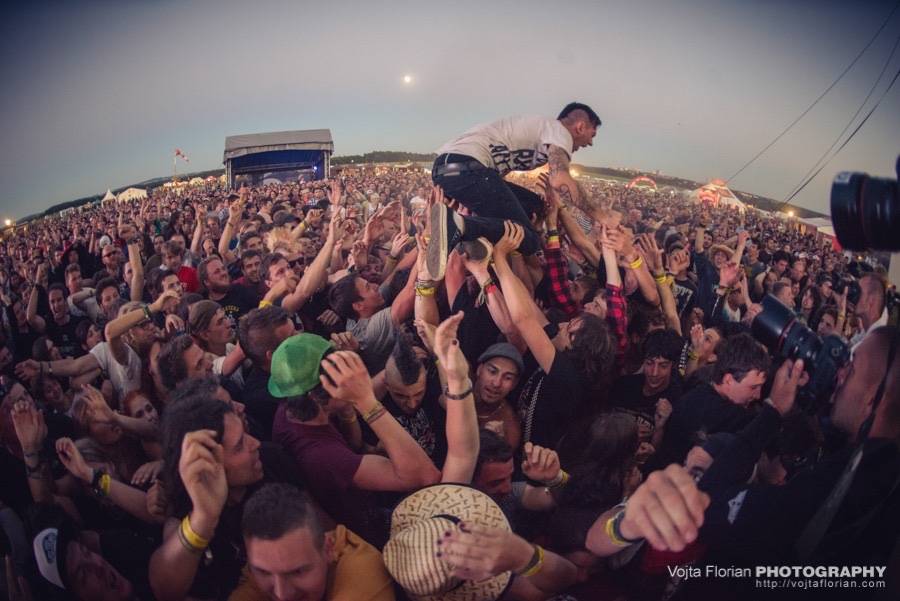 Festival Mighty Sounds přiváží na klubový koncert The Adicts a zahájil předprodej na příští ročník