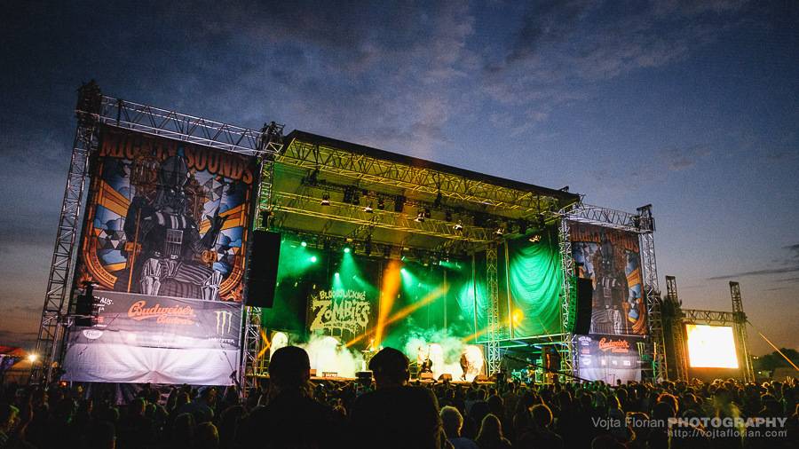 Festival Mighty Sounds přiváží na klubový koncert The Adicts a zahájil předprodej na příští ročník