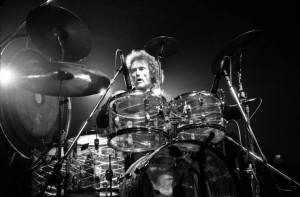 Zemřel ikonický bubeník Ginger Baker, spoluhráč Erica Claptona z Cream