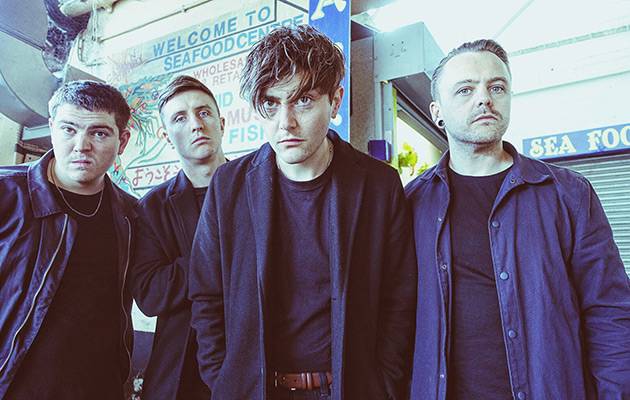 Life z Británie si lidi zamilovali na Rock for People, organizátoři je teď přivezli do Klubu FAMU