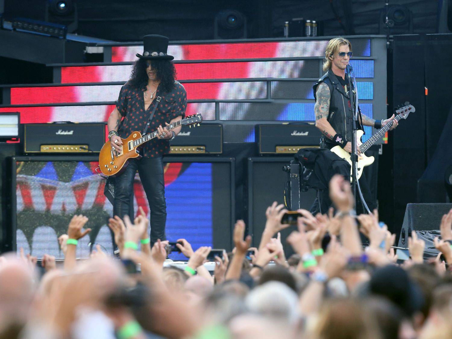Guns N' Roses se vrátí na místo činu. Po třech letech znovu obsadí Letňany