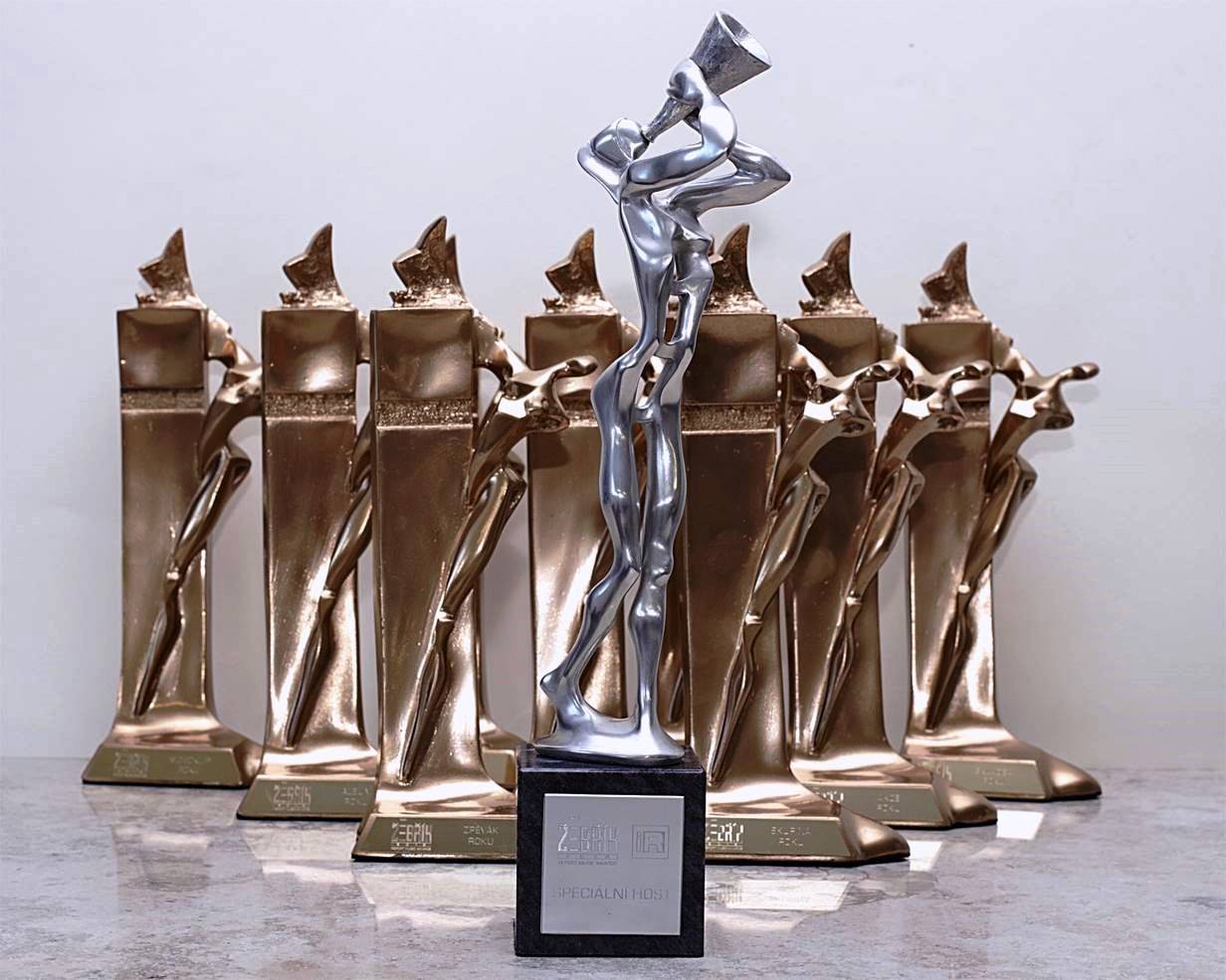 Vyhlášení Žebříku se kvůli dočasnému zákazu pořádání akcí odkládá, organizátoři hledají náhradní termín