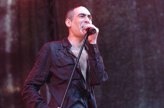 Hudební svět truchlí: Odešel Gabi Delgado-Lopez z D.A.F. a na koronavirus zemřel saxofonista Manu DiBango