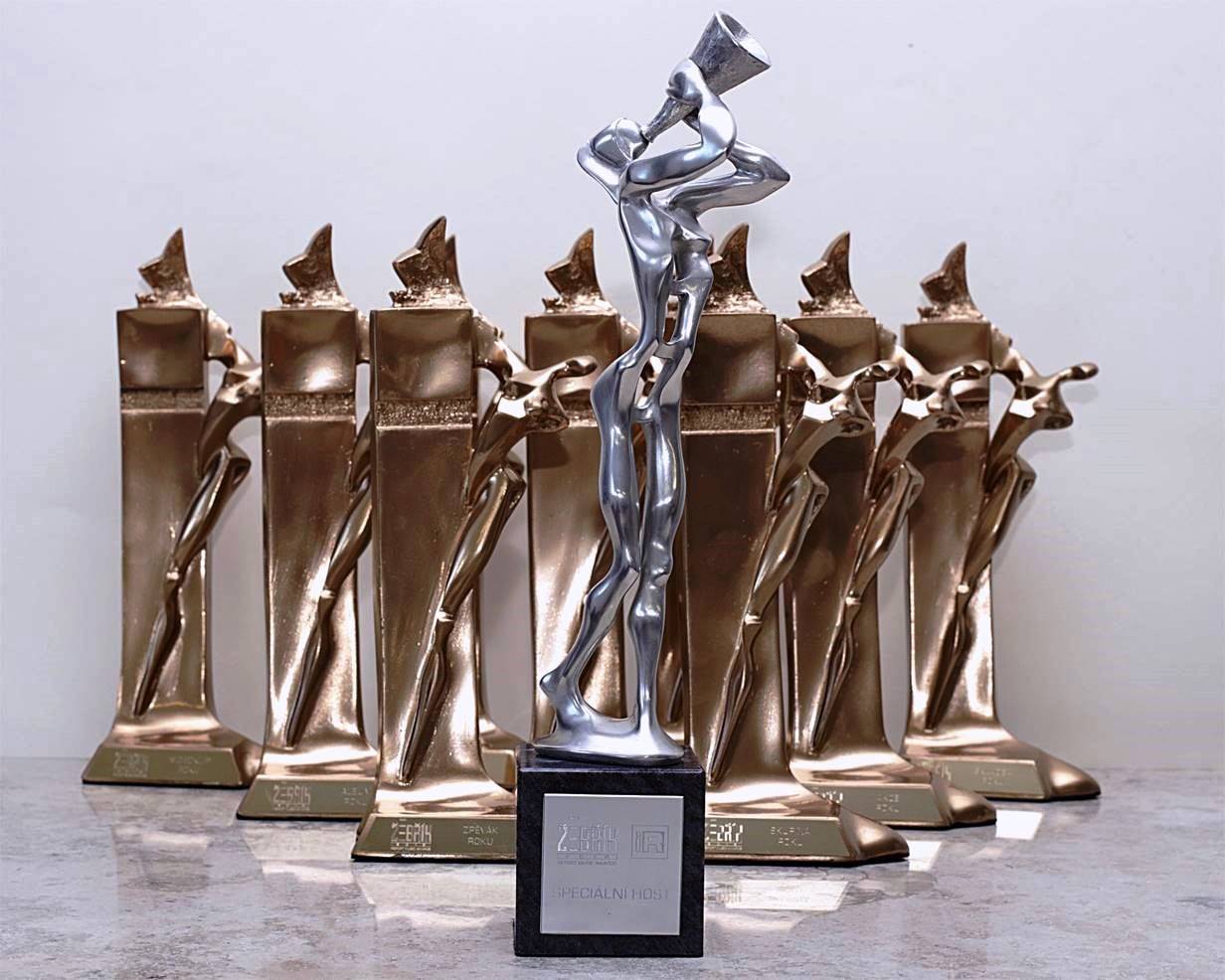 Žebřík musí být přesunut na příští rok, důvodem je nepředvídatelnost vládních opatření