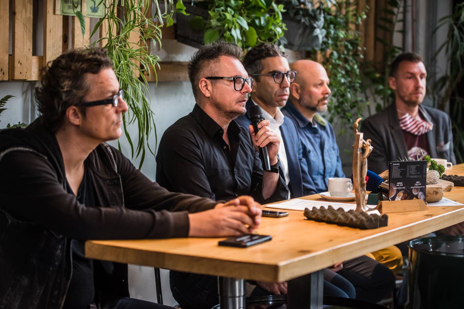 Žebřík musí být přesunut na příští rok, důvodem je nepředvídatelnost vládních opatření