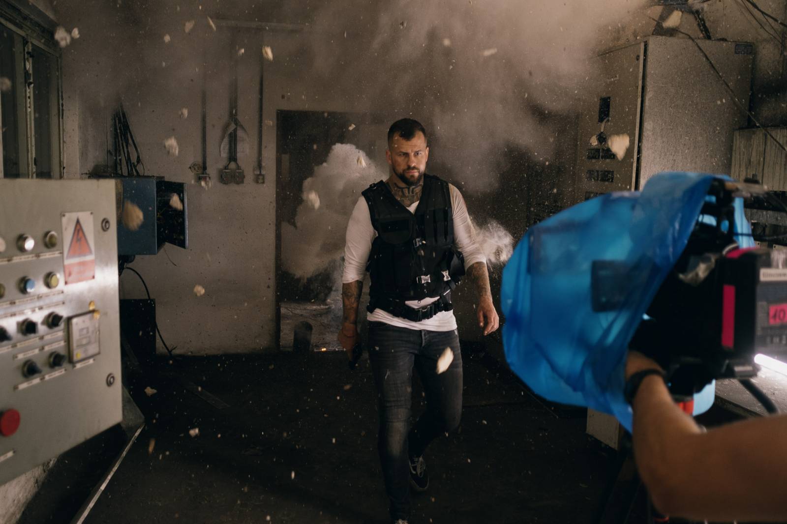 Marpo jako akční hrdina. V novém tracku mu hostuje Hard Target