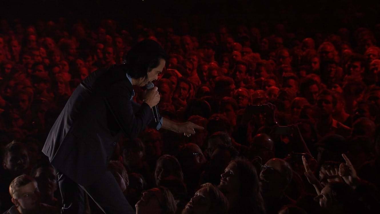 Nick Cave se postavil za The Pogues. BBC se nelíbí vulgarismy ikonického vánočního hitu a změnilo text Fairytale Of New York 