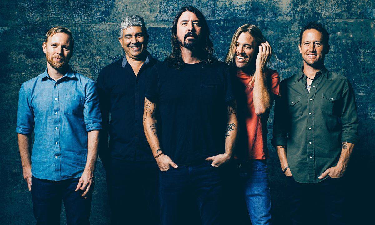 David Grohl z Foo Fighters natočil dokument What Drives Us. Vystupují v něm Ringo Starr, Brian Johnson, Slash, Lars Ulrich a další