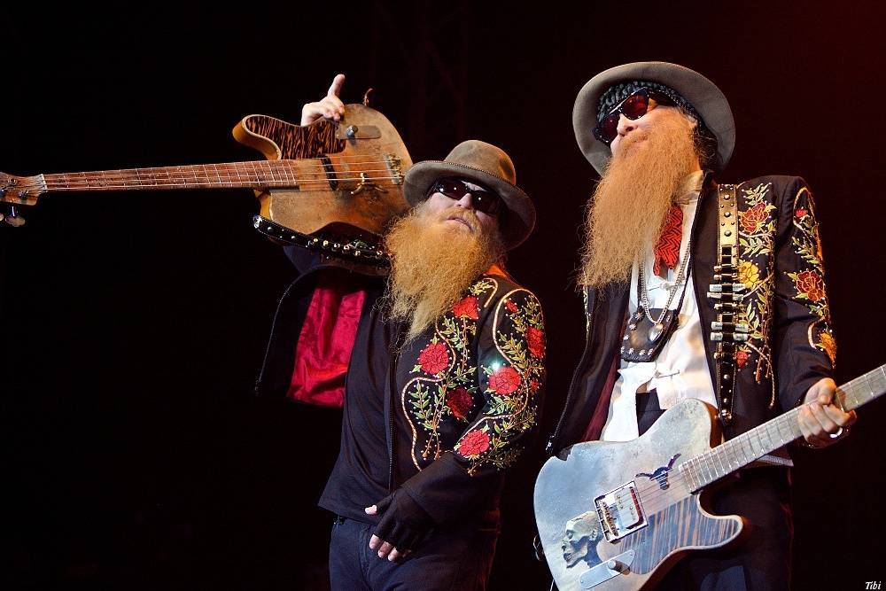 Odešla rocková legenda a baskytarista ZZ Top Dusty Hill