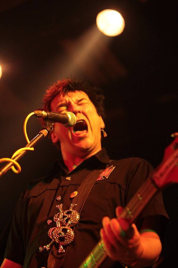 Plexis se rozpadají, zůstává pouze Petr Hošek