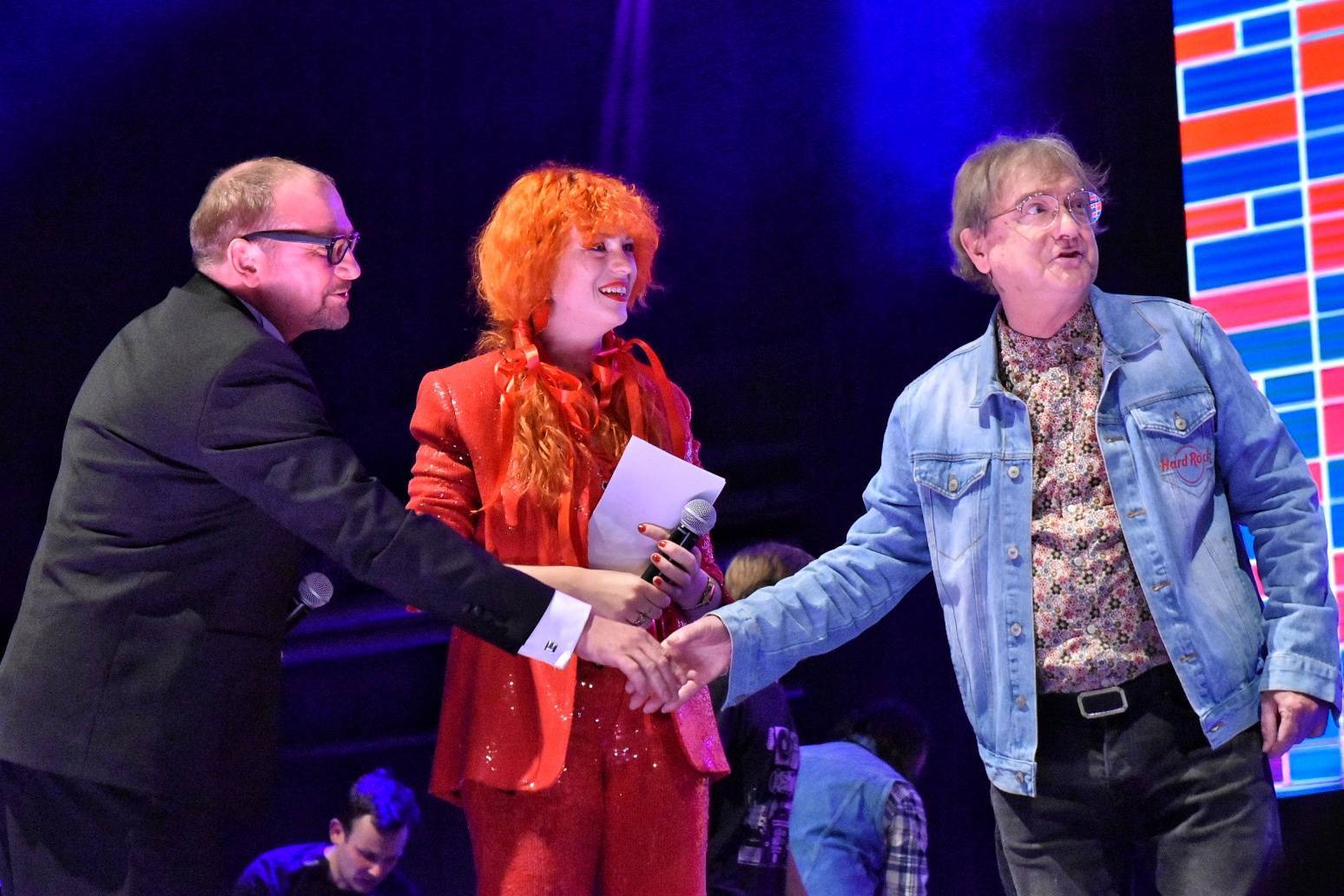 Zemřel Miro Žbirka, působil v kapelách Modus nebo Limit a vzhlížel k Beatles