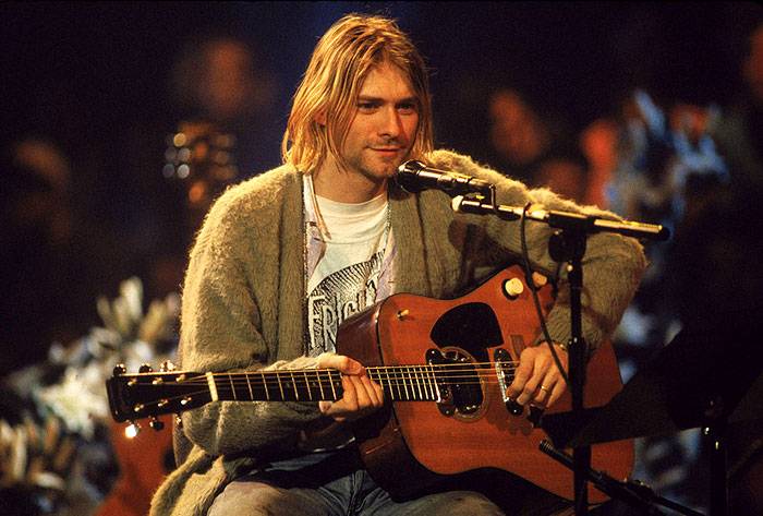 Kytara a automobil Kurta Cobaina z klipu Smells Like Teen Spirit jdou do dražby