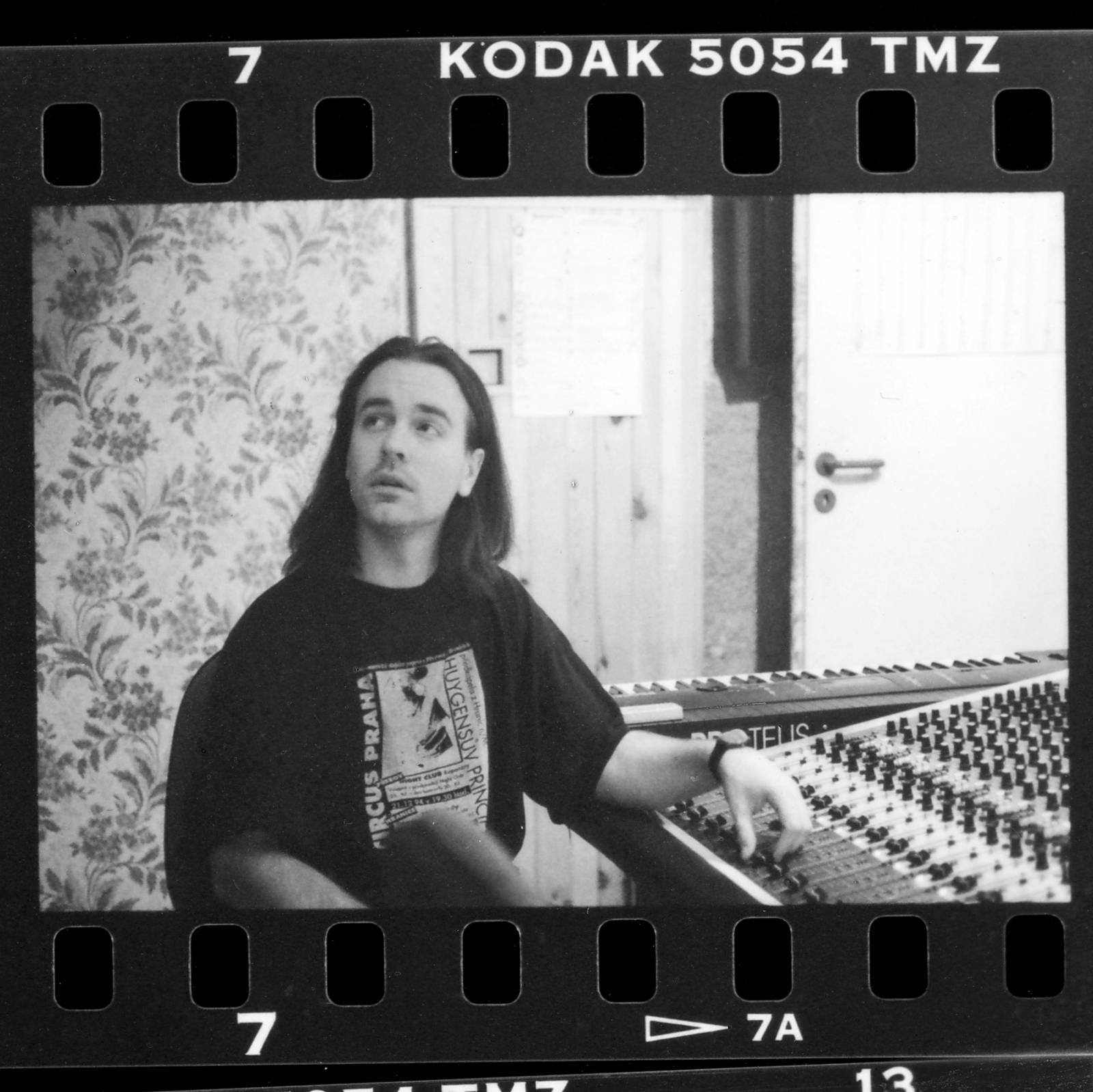 Zemřel Brad Stratton, založil Circus Praha a hrával s Mirem Žbirkou