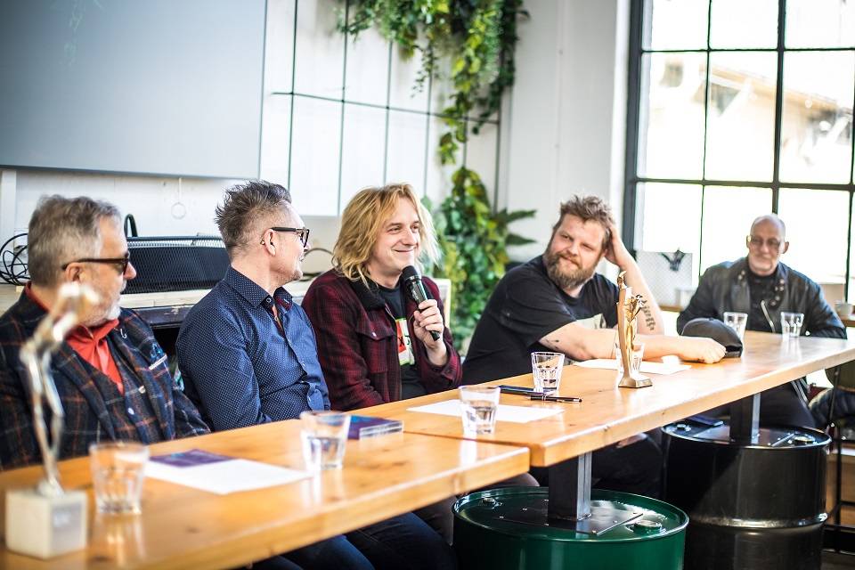 Žebřík č. 31 míří už v pátek do DEPA2015. Ozdobí ho koncerty Vypsané fiXy, Kateřiny Marie Tiché i Michala Pavlíčka