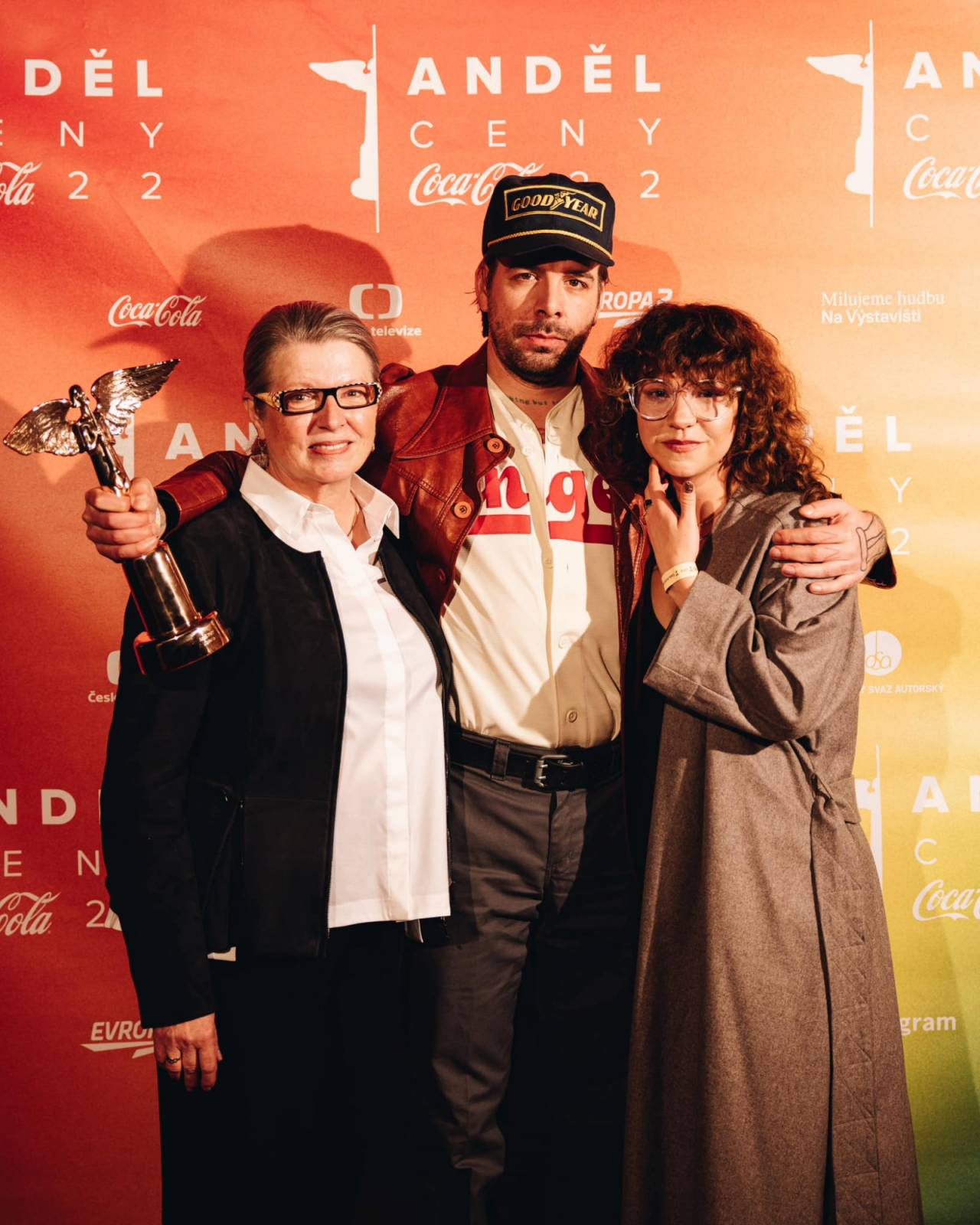 Ceny Anděl ovládl Miro Žbirka, do Síně slávy uvedl Zdeňka Svěráka Petr Pavel