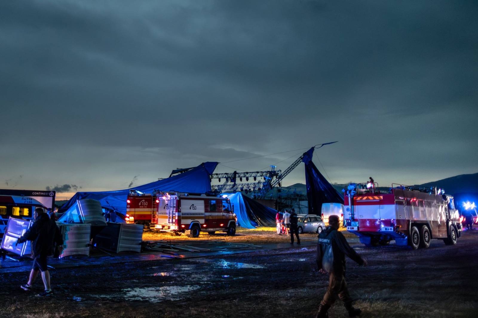 Festival Pohoda ukončila bouře. Zřítil se stan, na místě bylo několik zraněných